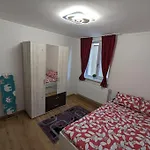 Cozy Modern Km 0