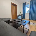 Cozy Modern Km 0 Craiova