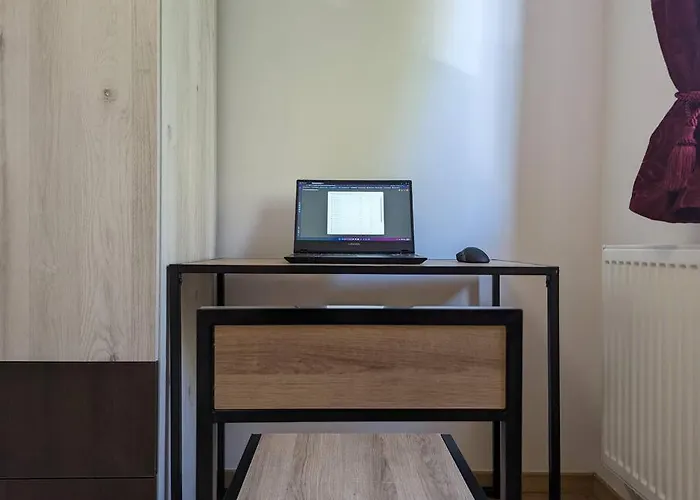 Cozy Modern Km 0 Apartment