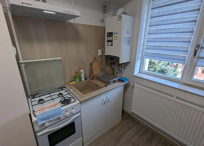 Cozy Modern Km 0 Apartment Craiova